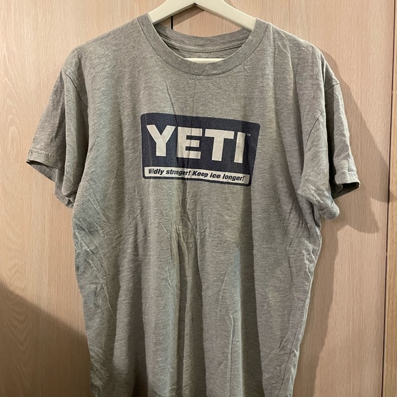 Men’s Yeti Coolers T-Shirt Size medium gray - Picture 4 of 4